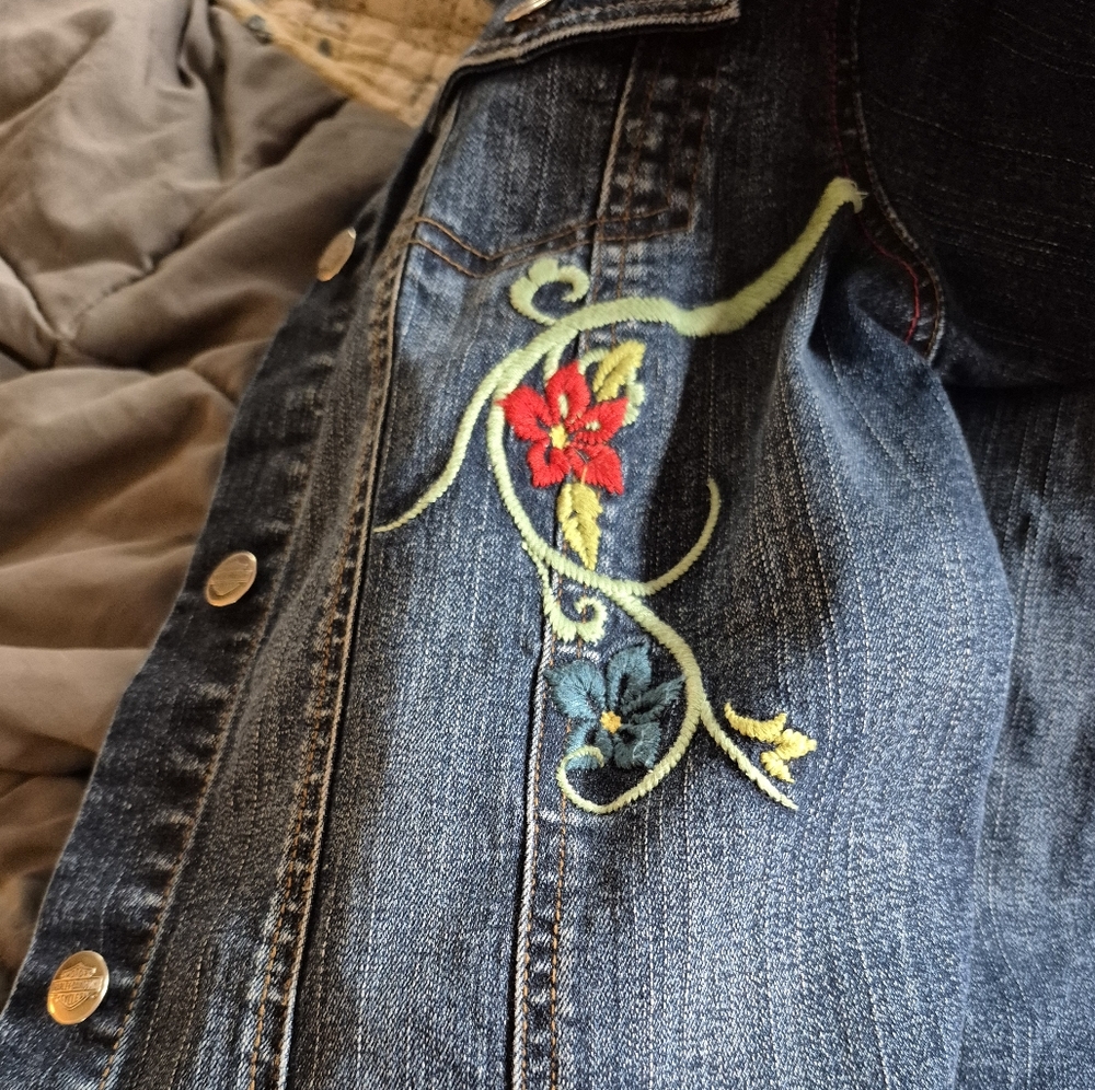 Harley-Davidson Denim Jacket with Red and Blue Embroidery